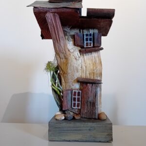Huis van resthout